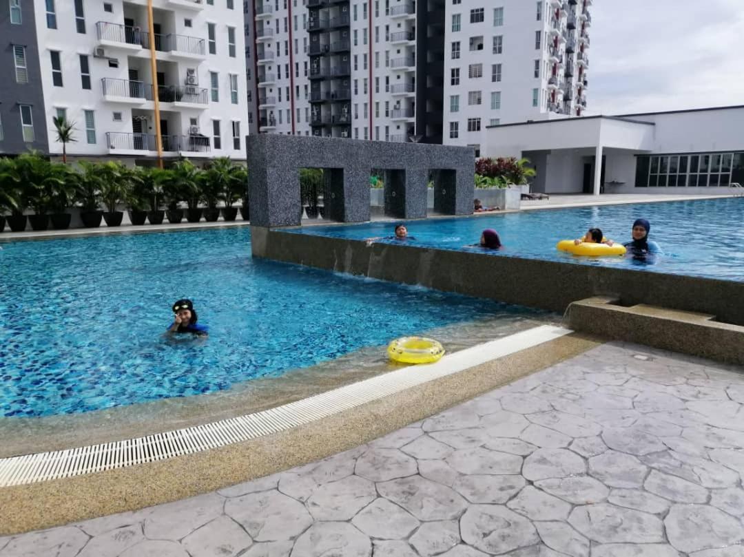Afnan Homestay At Semenyih, Ascotte Boulevard Extérieur photo
